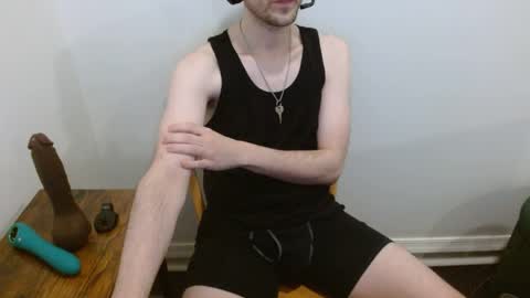 Snapshot of substagseb chatting on April 7, 2:28 pm Seb online show from April 7, 2:28 pm