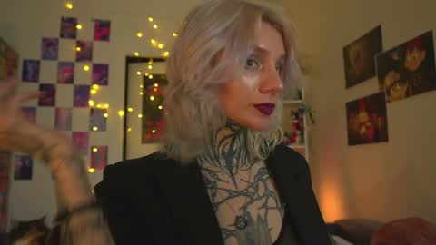 Snapshot of succubus_66 chatting on February 2, 8:57 am succubus_66 online show from February 2, 8:57 am