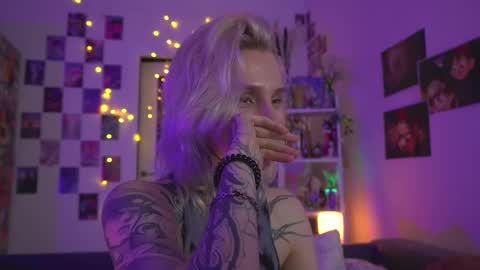 Snapshot of succubus_66 chatting on February 9, 1:25 pm succubus_66 online show from February 9, 1:25 pm