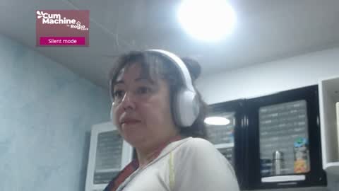 Sucky  online show from April 8, 12:16 pm