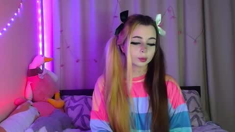 Sue online show from February 24, 1:24 am