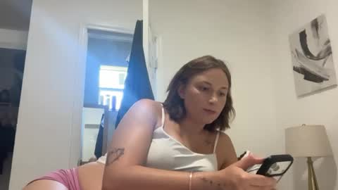 suerrab3304 online show from June 29, 5:46 pm