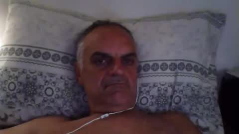 Snapshot of sugar1971 chatting on May 28, 6:21 am paolo online show from May 28, 6:21 am