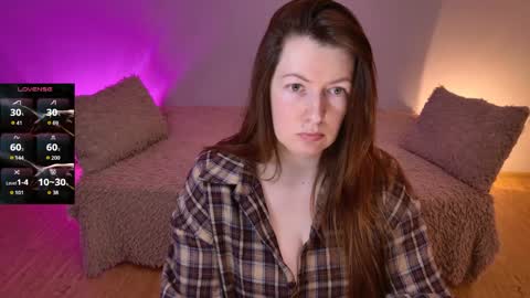 Snapshot of sugar_desire chatting on April 5, 4:26 pm Instagram faroffland online show from April 5, 4:26 pm