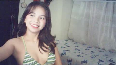 Rosiee online show from May 30, 2:58 pm