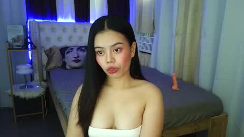 sugar_pinay18x online show from December 14, 11:09 pm