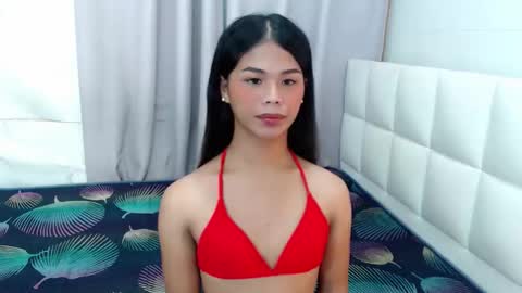 sugar_pixiee online show from May 21, 5:14 am