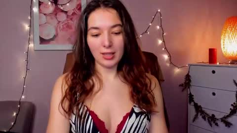 Megan online show from December 20, 2:05 pm