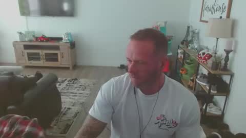 Snapshot of sugarballz44 chatting on November 10, 5:12 pm sugarballz44 online show from November 10, 5:12 pm