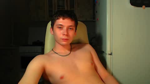 Snapshot of sugarrebit chatting on January 4, 4:00 pm Sugarbutter online show from January 4, 4:00 pm