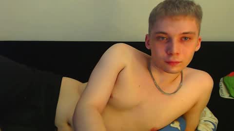 Snapshot of sugarrebit chatting on February 7, 12:39 pm Sugarbutter online show from February 7, 12:39 pm