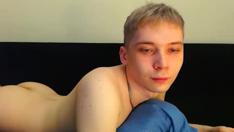 Snapshot of sugarrebit chatting on February 10, 4:58 pm Sugarbutter online show from February 10, 4:58 pm