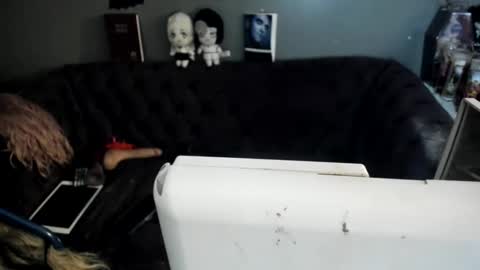 Sugary online show from April 11, 7:02 am