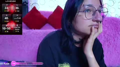    online show from July 27, 4:47 pm