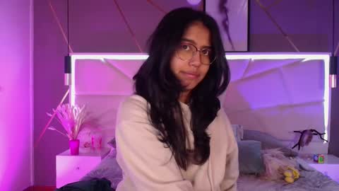 SUKI online show from March 23, 11:47 am