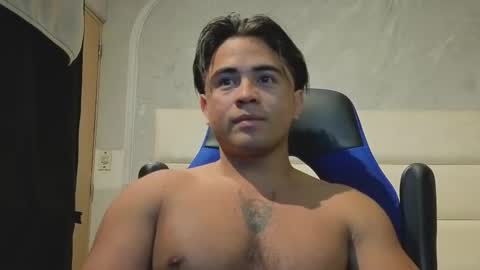 Snapshot of sukuna_hara chatting on February 3, 1:15 am sukuna_hara online show from February 3, 1:15 am