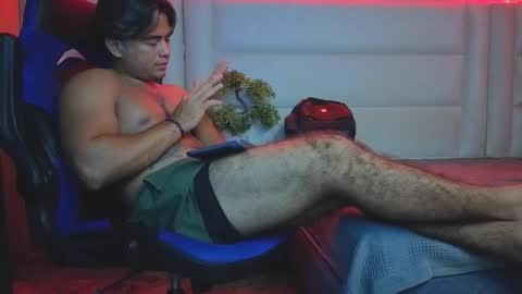 Snapshot of sukuna_hara chatting on February 4, 1:33 am sukuna_hara online show from February 4, 1:33 am