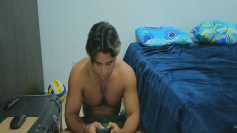 Snapshot of sukuna_hara chatting on February 21, 1:50 am sukuna_hara online show from February 21, 1:50 am