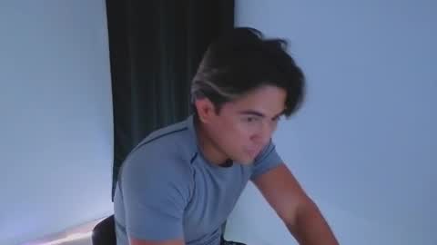 Snapshot of sukuna_hara chatting on March 1, 12:45 am sukuna_hara online show from March 1, 12:45 am