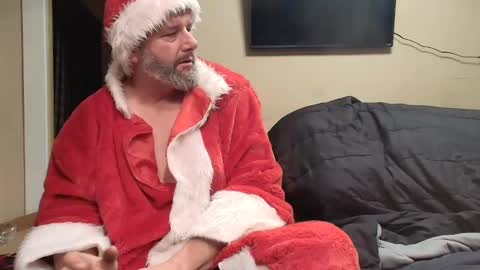 Snapshot of sultry_steve chatting on December 25, 4:12 am Steve online show from December 25, 4:12 am