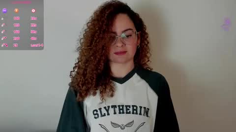 Snapshot of sultrysecrets_ chatting on October 2, 7:21 pm Ann online show from October 2, 7:21 pm