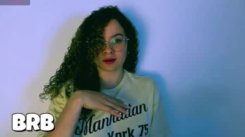 Ann online show from February 9, 7:51 pm