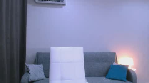 Snapshot of summer_finn chatting on October 17, 11:46 am Christina online show from October 17, 11:46 am