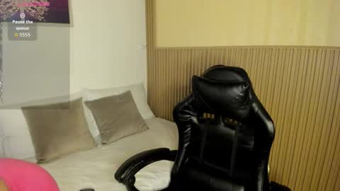 Summer online show from March 10, 11:48 am