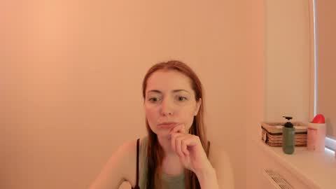 Summer Preston online show from March 27, 3:01 pm