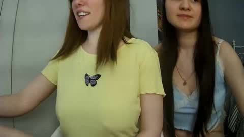 Snapshot of summerbluesky chatting on April 27, 3:10 pm summerbluesky online show from April 27, 3:10 pm