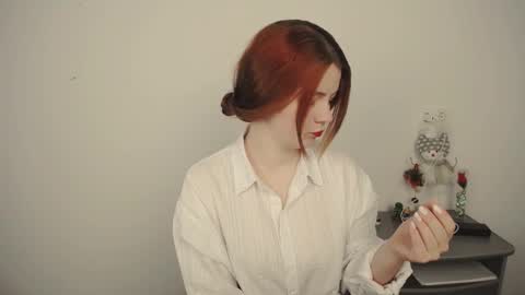 Alexi online show from February 22, 2:26 pm