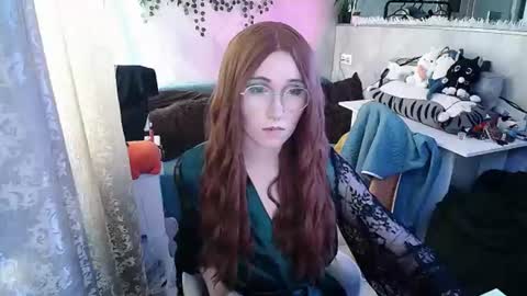 Snapshot of sun_moon77 chatting on July 3, 12:22 pm sun_moon77 online show from July 3, 12:22 pm