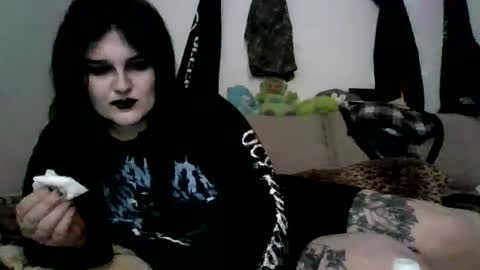 sundaygoth online show from June 20, 2:31 pm