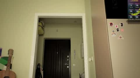 Snapshot of sundragon_ chatting on May 20, 2:18 am Vicky online show from May 20, 2:18 am