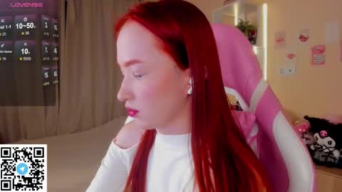 Snapshot of sunflare_ chatting on February 16, 6:48 pm sunflare_ online show from February 16, 6:48 pm