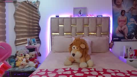 Jeraldine online show from December 3, 12:47 pm