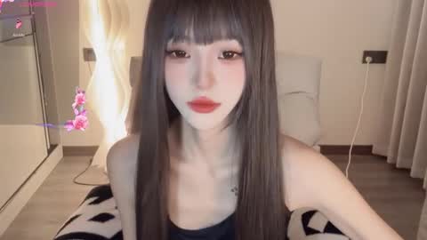 Snapshot of sunflowerbbb chatting on January 19, 3:10 pm coco online show from January 19, 3:10 pm