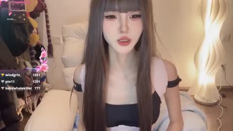 Snapshot of sunflowerbbb chatting on March 8, 9:40 pm coco online show from March 8, 9:40 pm