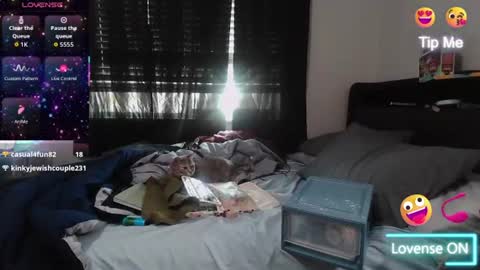 Snapshot of sunni_daes_xo chatting on July 2, 6:36 pm Sunni Daes online show from July 2, 6:36 pm