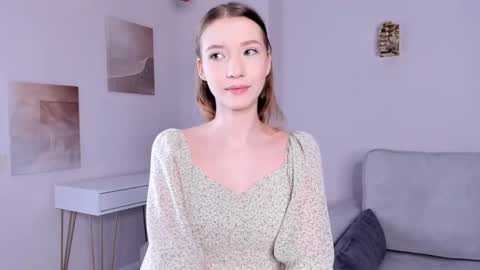 Lily online show from February 25, 11:52 am