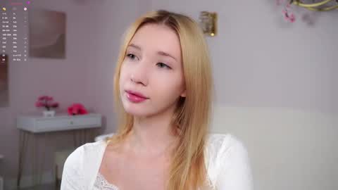 Lily online show from March 5, 2:46 pm