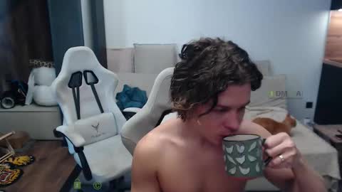 Alice and Sergey online show from February 21, 6:36 am