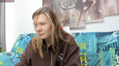 Snapshot of sunny__sammy chatting on April 22, 2:58 am Sammy online show from April 22, 2:58 am