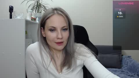 Naomi online show from February 2, 2:48 am