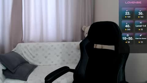 Naomi online show from March 6, 5:04 am