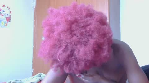 Snapshot of sunny_kitty25 chatting on July 30, 12:37 pm Sunny kitty25 online show from July 30, 12:37 pm