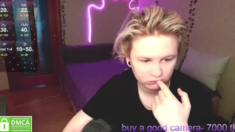 Snapshot of sunny_mood chatting on January 8, 7:24 am sunny mood online show from January 8, 7:24 am