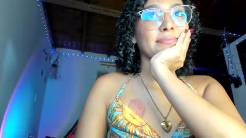 Snapshot of sunny_nina chatting on March 4, 12:16 am sunny_nina online show from March 4, 12:16 am