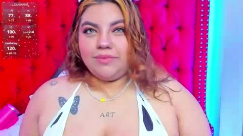 Snapshot of sunnyhoney_ chatting on July 11, 11:57 am Sunny online show from July 11, 11:57 am