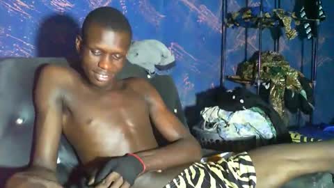 Sunnyblack2 online show from February 9, 10:08 am